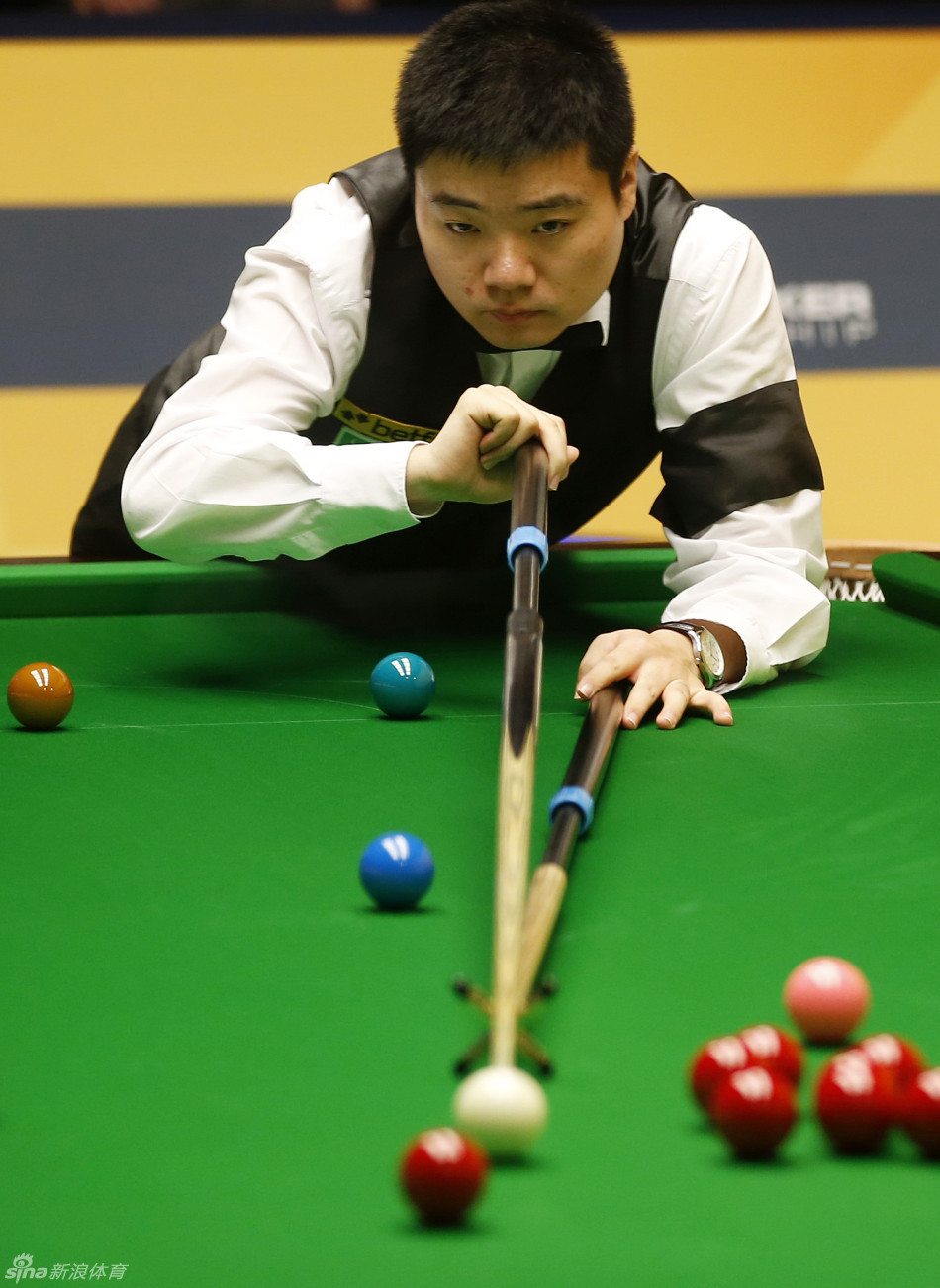 任曼联主教 任曼联主教