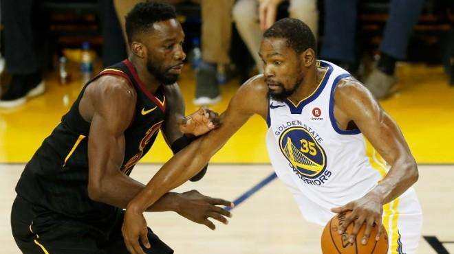 同位置普遍 同位置普遍