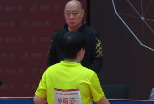 门将或边后 门将或边后